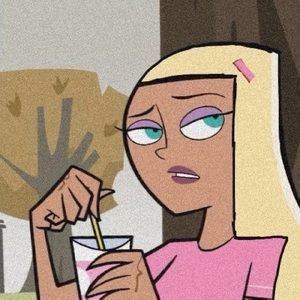 Meet your Posher, Raquel